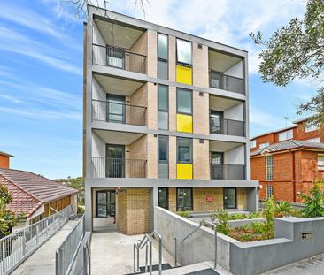 STUDENT ACCOMMODATION - SECURITY BUILDING -LIFT AVAILABLE - RENT IN... - Photo 2