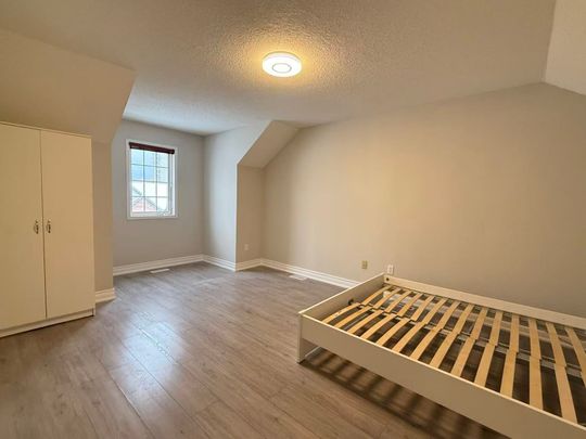 For Lease - 180 Forum Drive Unit# 25, Mississauga, Ontario - Photo 1