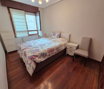 Piso de alquiler en Kraus Alfredo Plaza, Rekalde Centro - Photo 4