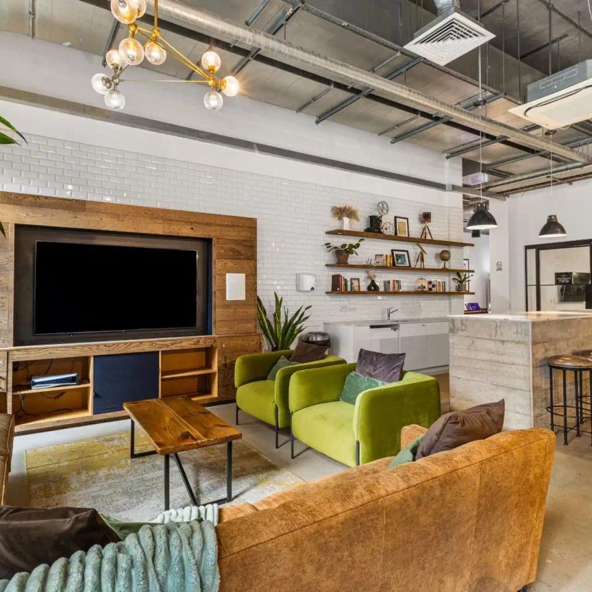 Loft Studio - Photo 1