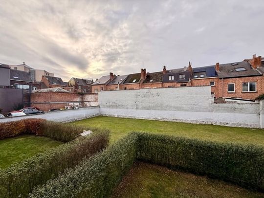 Appartement te huur - Foto 1