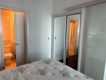 For Lease - 14 York Street Unit# 4012, Toronto, Ontario - Photo 4