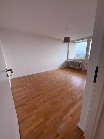 3-Zimmer-Wohnung zur Miete | kernsaniert | 71 m² | 8. OG - Foto 3