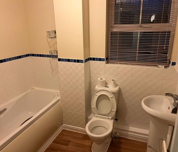 2 bedroom apartment to rent - Photo 6