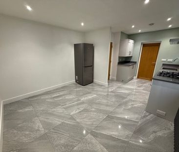 Fernleigh Avenue, Nottingham, NG3 - Photo 1