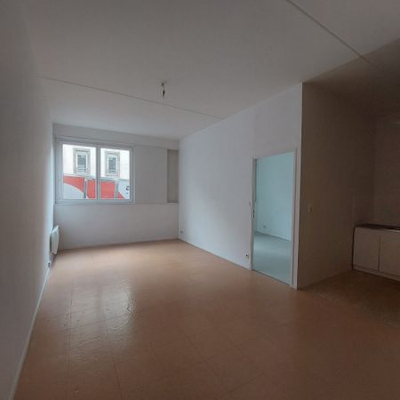 APPARTEMENT DEUX PIECES - SAINT MICHEL - 49.00m2 - Photo 3