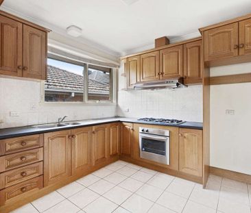 3/50 Belmore Road, Balwyn - Photo 3
