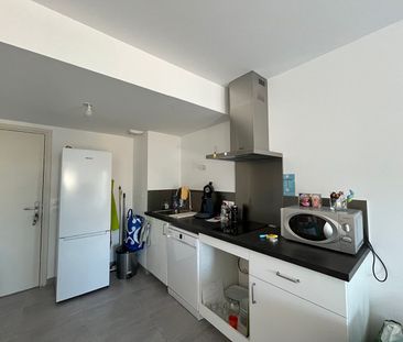 Location Appartement 2 pièces 42m² - Photo 5