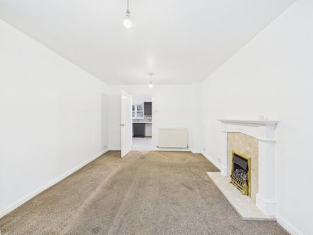 3 bedroom House to rent - Photo 3