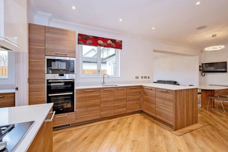 39 Countesswells Close, AB15 8LY, Aberdeen - Photo 5