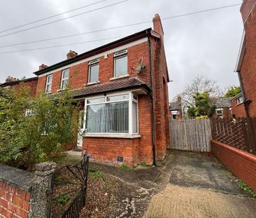 107 Rushfield Avenue, Belfast BT7 3FR - Photo 2