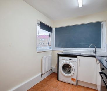 1 Bed Flat, Camber House, SE15 - Photo 3