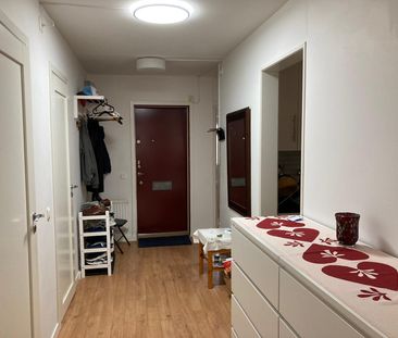 Sorögatan, Kista - Photo 1