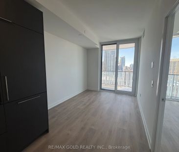 1 Fairview Road E #1205 - Photo 1