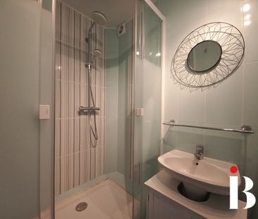 Location Appartement 5 pièces 104m² ST HERBLAIN 44800 - Photo 1