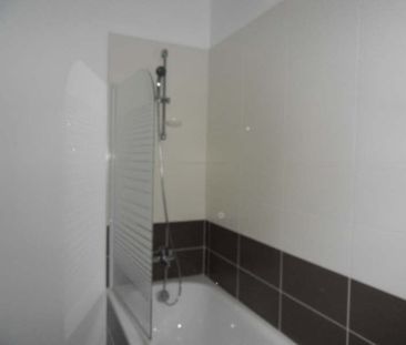 Location Appartement 3 pièces 70m² BAYEUX 14400 - Photo 5