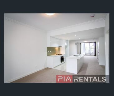 Two Bedroom Apartment Less Than a Minute Away to Train Station Don'... - Photo 3