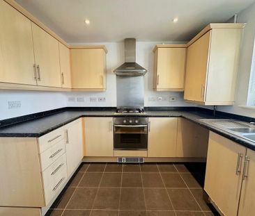 2 bedroom semi-detached house to rent - Photo 6