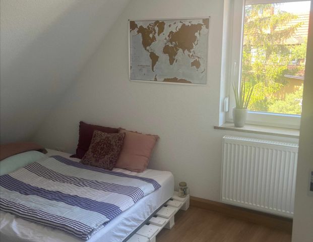 Top sanierte 2 Zimmer Dach-Wohnung im Frauenland - Foto 1
