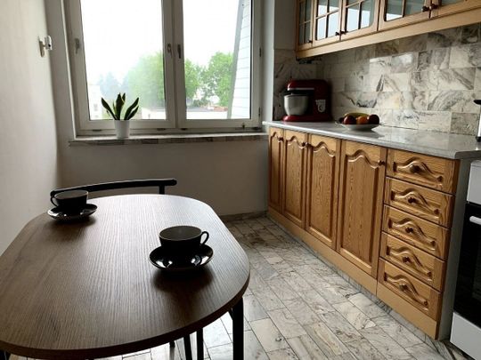 2 pokoje do wynajmu przy ul. Znicza 19A (60 m2) 60 m² - Zdjęcie 1