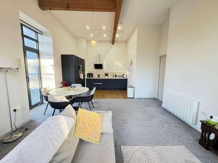 Iron Row, Burley In Wharfedale, Ilkley, West Yorkshire, LS29 - Photo 2