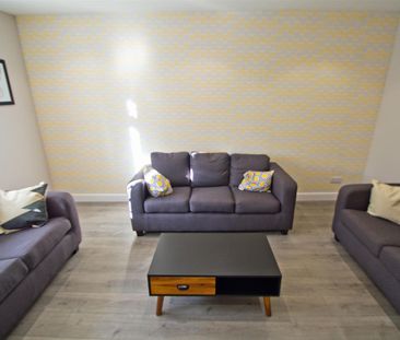 Cliff Road Gardens, Woodhouse, LS6 2EY, Leeds - Photo 4