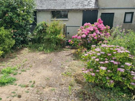 Location Maison 3 pièces 63m² BESSE SUR BRAYE 72310 - Photo 5
