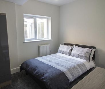 4 bedroom townhouse to rent - Photo 4