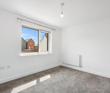 3 bedroom detached house to rent - Photo 3