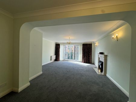 Keverstone Court, Bournemouth, Dorset, BH1 - Photo 5