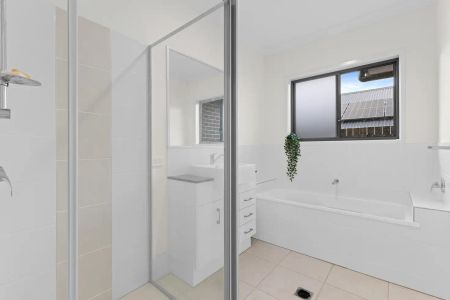 “Modern Family Living at Its Best – Space, Style & Comfort Combined!” - Photo 2