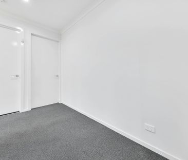 Prime Weir Views Location! Brand New, Modern Home Ready to move!! - Photo 6