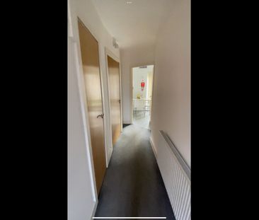 Room in a Shared House, Plymouth View, M13 - Photo 2