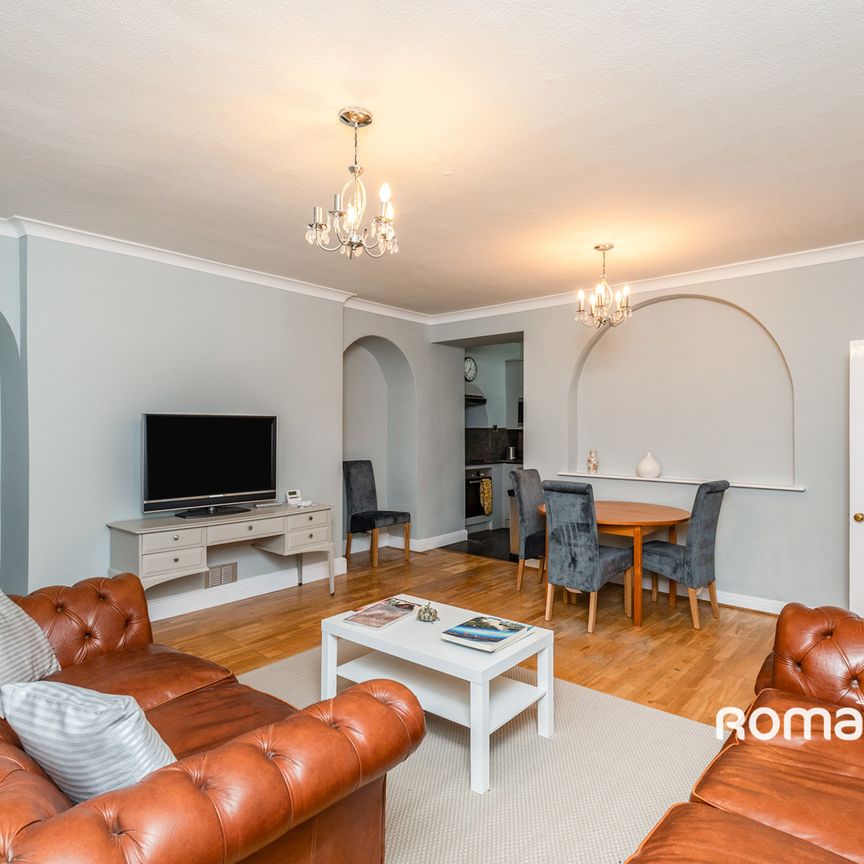 2 bedroom apartment to rent - Photo 1