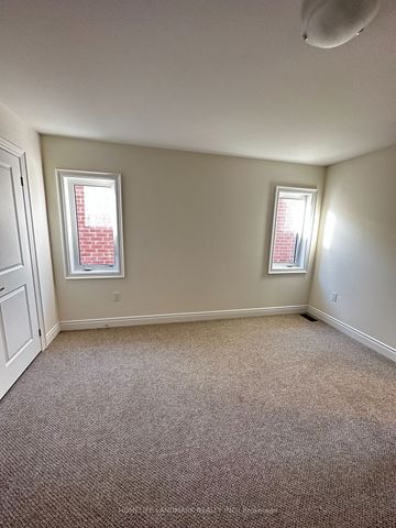 For Lease - 36 Upbound Court, East Gwillimbury, Ontario - Photo 5