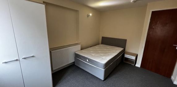 Springfield - Photo 2