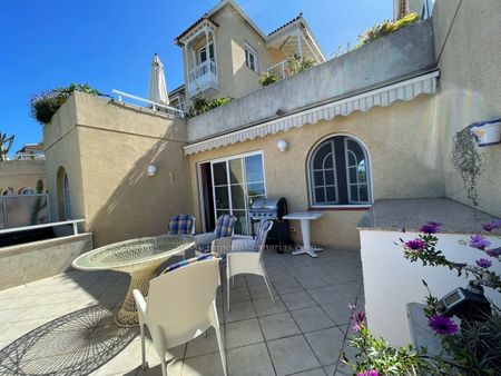 Bonito apartamento con piscina climatizada en alquiler - Photo 3