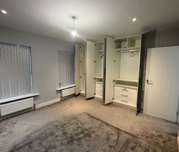 Three bed family house - £1900 - Photo 4