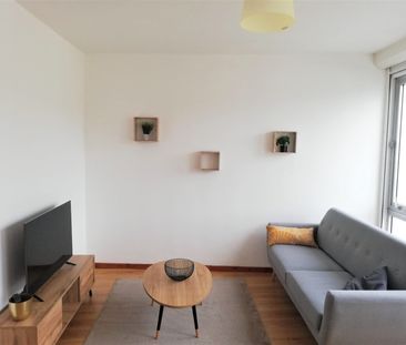 Location Appartement 2 pièces 46m² POITIERS 86000 - Photo 2