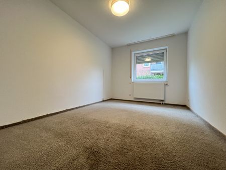 Exklusives seniorengerechtes 2 Zimmer-Apartment mit Terrasse in bevorzugter Wohnlage! - Photo 2