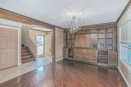 Main Floor Rental – 3 Bedroom Home in Martindale - Photo 2