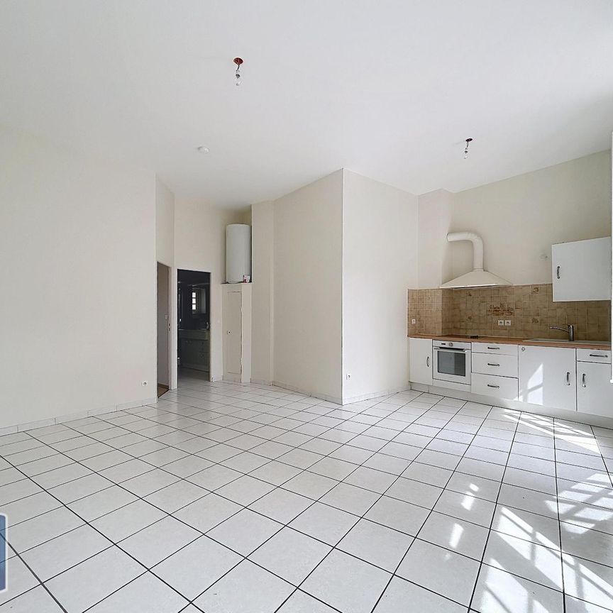 Location Appartement 2 pièces 52m² CHASSELAY 69380 - Photo 1