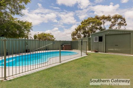 QUIET WINDSOR HILLS LOCATION - Photo 2
