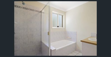 QUIET & PRIVATE FAMILY RETREAT - Photo 4