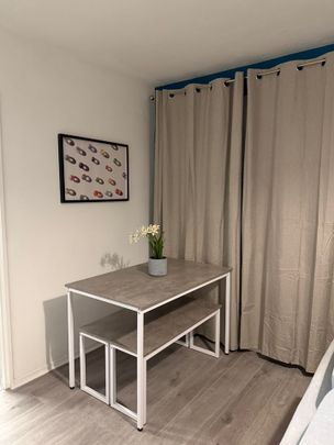 1 Bed Flat, Draco St, SE17 - Photo 1