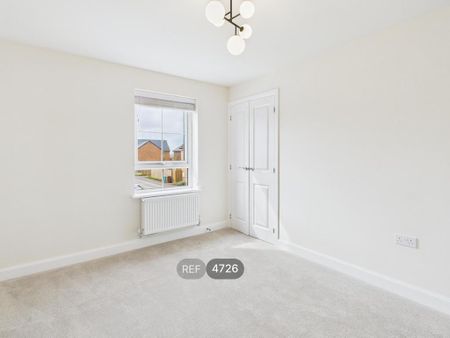 3 bedroom detached house to rent - Photo 5