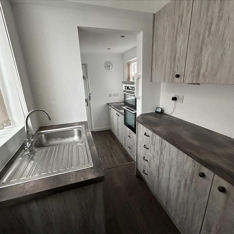 3 bedroom house to rent - Photo 1