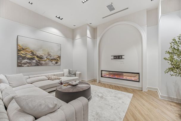 For Lease - 2088 James Street Unit# 703, Burlington, Ontario - Photo 1