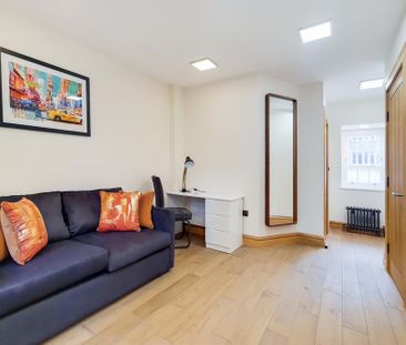 5 bedroom semi-detached house to rent - Photo 1