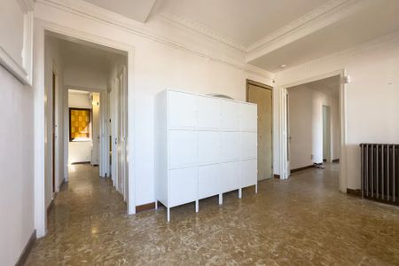 Carrer de Sant Pau, Barcelona, Catalonia 08001 - Photo 4